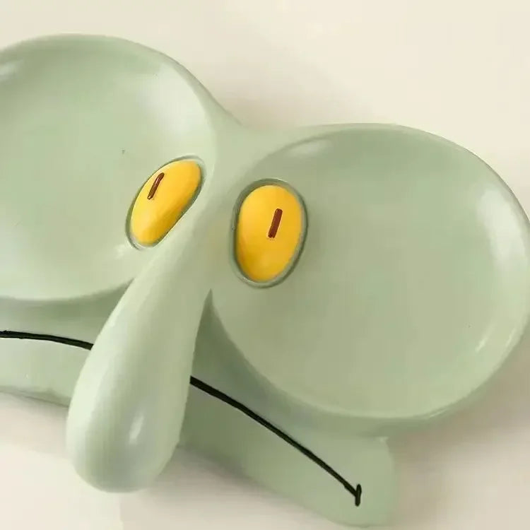 Portaocchiali & Portaoggetti Squidward – Organizza con Stile e Divertimento la tua Scrivania!